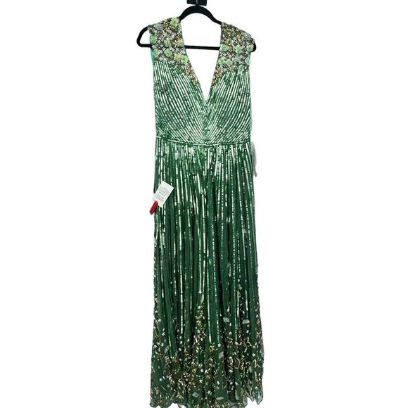 Mac Duggal 5223 Sequins & Floral Embellished Sleeveless Evening Gown Size 16 NWT - Picture 5 of 10